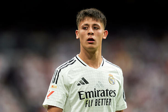 Модрич нашел Реалу идеальную замену для себя. Уже сообщил Переса