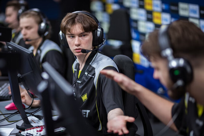 NAVI – M80. PGL Astana. Групповой этап. Смотреть онлайн. LIVE трансляция