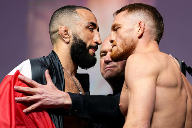 Состоялось взвешивание накануне титульного поединка на турнире UFC 315