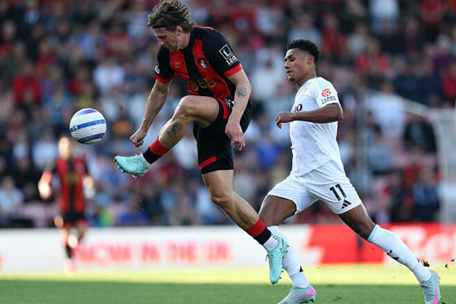 Известна оценка Забарного в матче с Астон Виллой