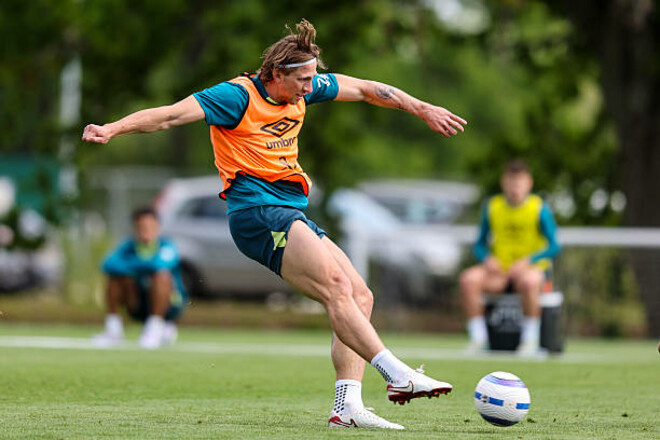 С Забарным. Известны стартовые составы на матч Борнмут – Астон Вилла