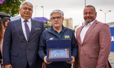 Тренер сборной Украины удостоился места на Аллее звезд в Польше