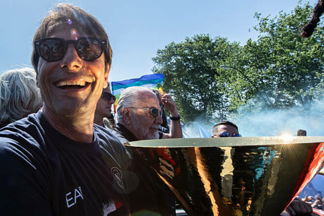 ОФІЦІЙНО. Антоніо Конте залишається в Наполі