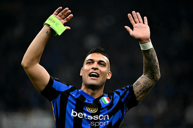 В Мадриде нацелились на одного из лучших нападающих мира