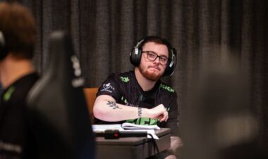 російський тренер українського клубу: «Прапор не показує мою позицію»