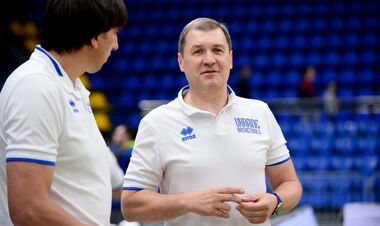 Известный украинский тренер возглавил кадетскую женскую сборную Украины