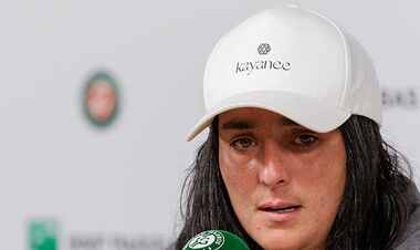The three -time Grand Slam finalist emotionally stood in defense of women's tennis
