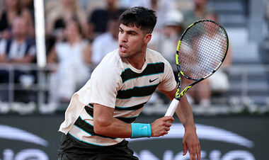 Алькарас преодолел сопротивление боснийца и вышел в 1/8 финала Ролан Гаррос