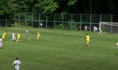 ВІДЕО. «У стилі Марадони». Юний гравець Динамо оформив красивий гол