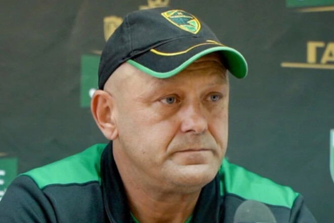 Тренер Прикарпатья обратился к фанатам после последнего матча сезона