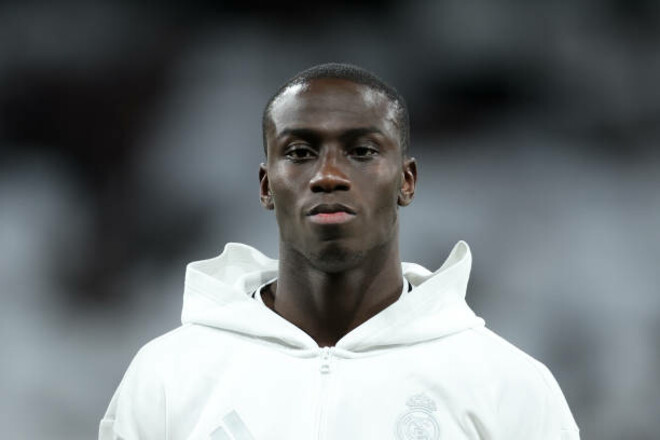 «Он должен уйти». Хаби Алонсо назвал футболиста, который не нужен Реалу