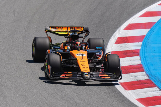 Формула-1. Гран-при Испании. Смотреть онлайн. LIVE трансляция