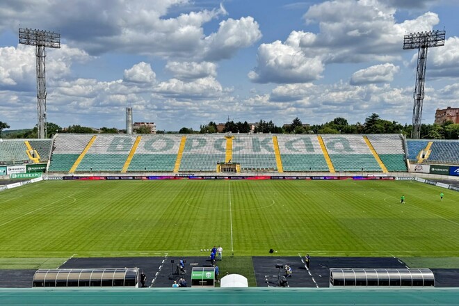 Воздушная тревога. Матч Ворскла – Кудровка остановлен на 87-й минуте