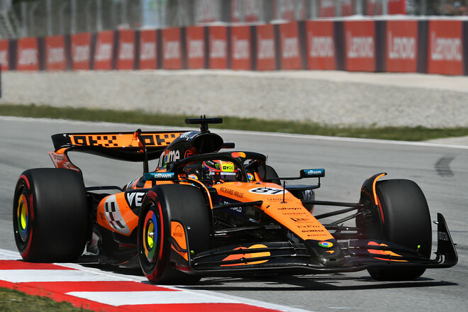 Пиастри выиграл Гран-при Испании, драма Ферстаппена, Леклера и Расселла