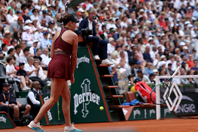 Анисимова не сумела переиграть Соболенко в 1/8 финала Ролан Гаррос 2025