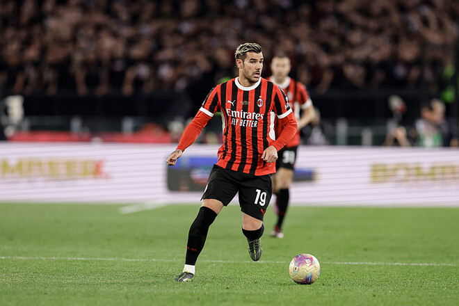 Основной защитник Милана может перейти в Аль-Хиляль за 35 миллионов евро