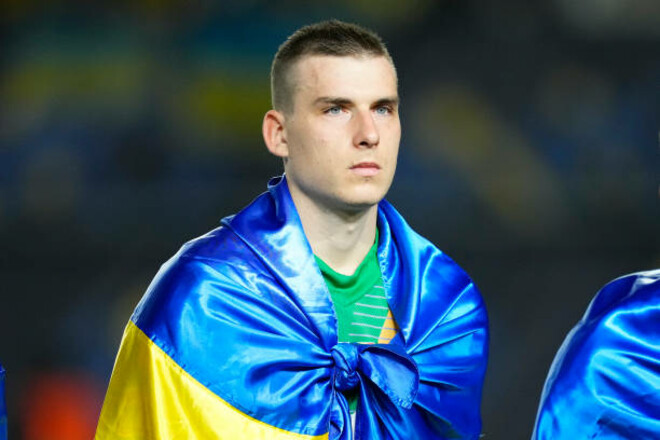 Кінець трансферної саги. Лунін визначився з клубом, де продовжить кар'єру