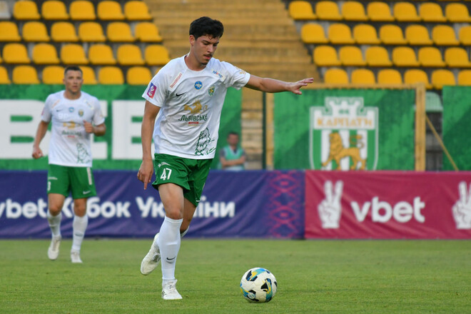 Коритиба готова дать шанс Жану Педросо, если Карпаты его не выкупят