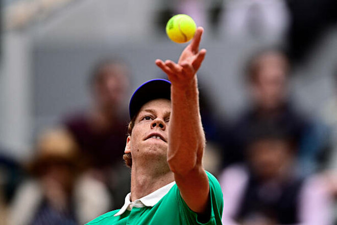 Бублик Бубліку. Сіннер із розгромом вийшов до півфіналу Ролан Гаррос 2025