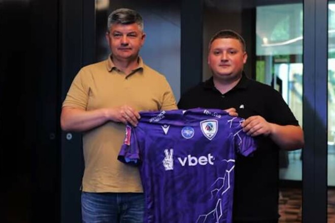 «Є гравці, які цікавлять». Пономарьов розповів про трансферні плани ЛНЗ