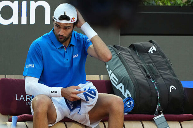 Колишній фізіотерапевт першої ракетки світу знову втратив роботу