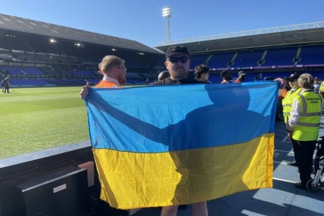 «Це помилка стюарда». У Іпсвічі пояснили скандал з українським прапором