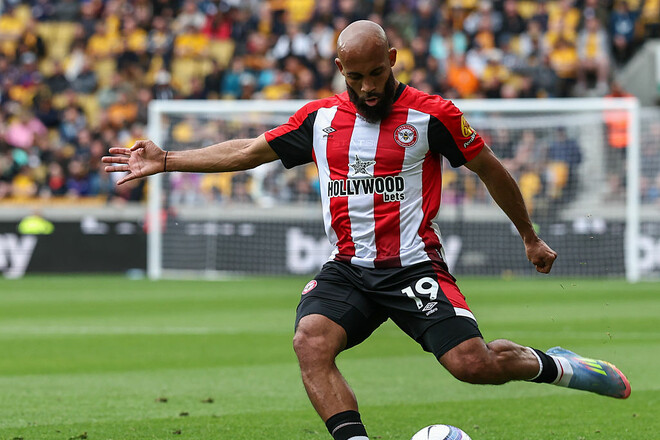 Манчестер Юнайтед готовий викласти 60 млн фунтів за одноклубника Ярмолюка