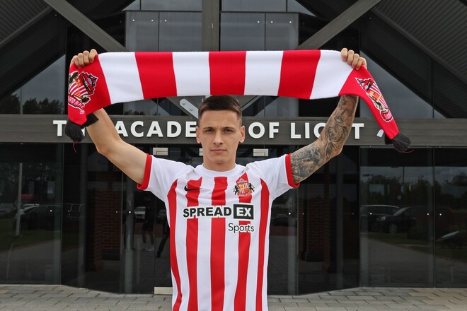 Участник АПЛ 2025/26 ищет варианты, чтобы избавиться от украинского игрока