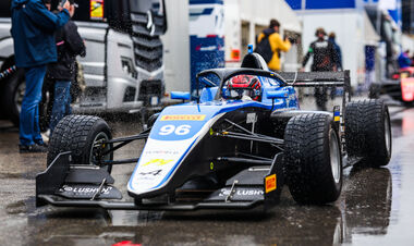 Ярослав Веселаго в гонці 2025 FRECA. Дивитися онлайн. LIVE трансляція