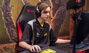 NAVI Junior – AVULUS. Відбіркові до EWC 2025. Гранд-фінал. Дивитися онлайн