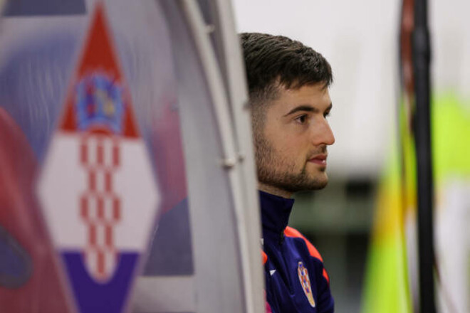 Комо нашел полузащитника на замену футболисту, которого сватают в Реал