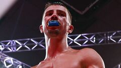 Янис Куриленко защитил два титулы в главном поединке шоу бокса в Киеве