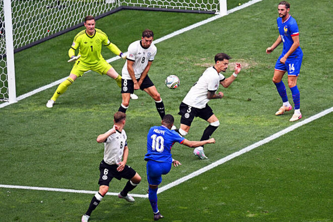 ВИДЕО. 50-й гол звезды: Мбаппе вывел Францию вперед в матче против Германии