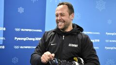 Бостон определился с наставником. Им стал первый немец в НХЛ