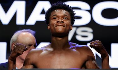 Непереможений проспект Мейсон знищив суперника. Далі титул чемпіона?