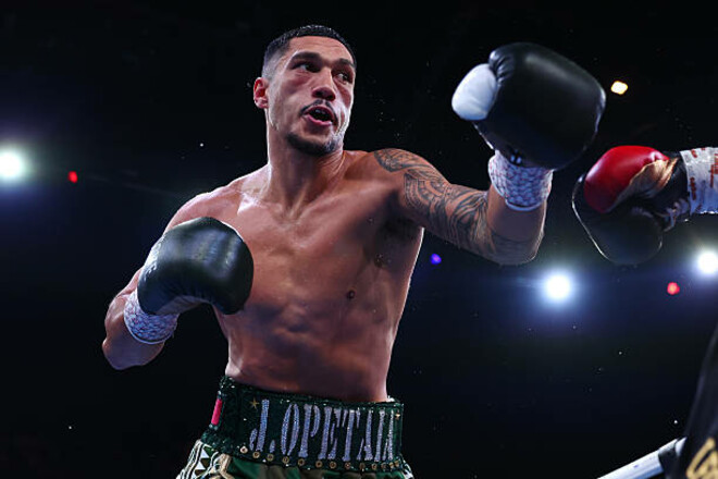 Top boxer wants to rise in the floor and fight with the Usik