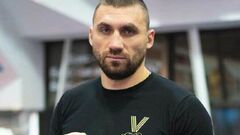 Яркая победа. Украинский боксер едва не сломал челюсть американцу