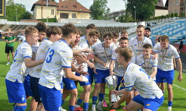 ФОТО. Динамо U-19 завоевало золотые медали ДЮФЛУ в Первой лиге