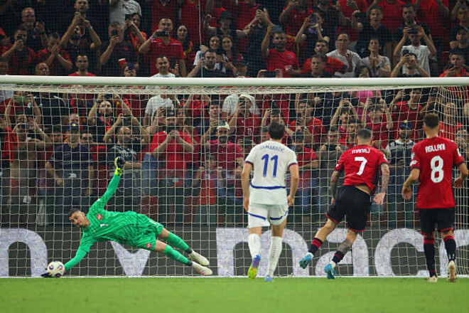 Албания – Сербия – 0:0. Как хозяева не забили пенальти. Видеообзор матча