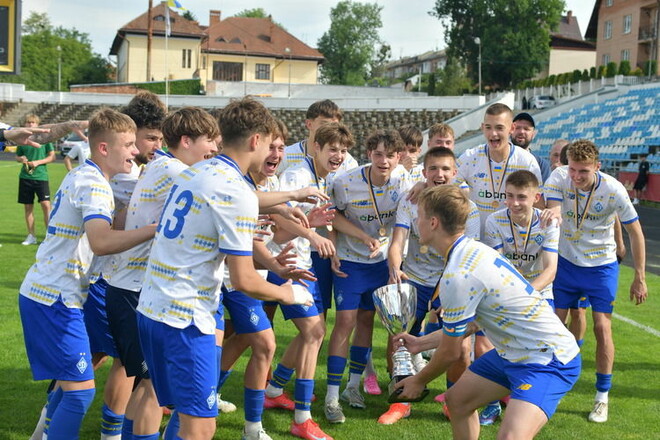ФОТО. Динамо U-19 вибороло золоті медалі ДЮФЛУ у Першій лізі