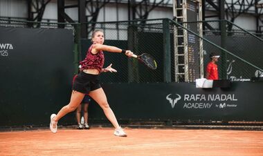 Олейникова в марафонском матче выбила третью сеяную турнира WTA 125 в Градо