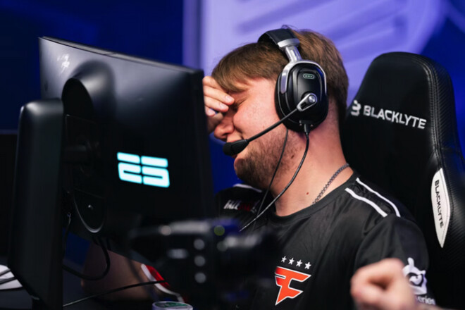 FaZe с s1mple в составе проиграли французам в четвертом туре Austin Major