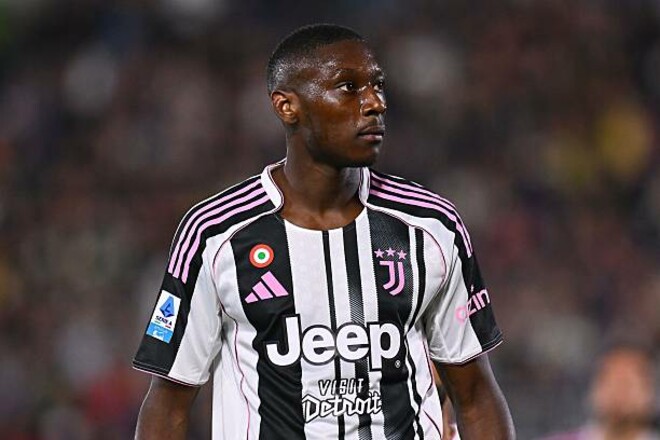 В Ювентусе заявили о том, что Коло Муани останется в клубе на период  КЧМ