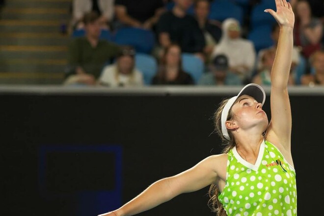 Daria Snigur is the waist Gibson. Watch online. Live broadcast
