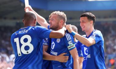 Главный спонсор Leicester City продолжает работу несмотря на банкротство