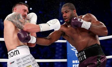 Известный тренер назвал главный минус Усика перед реваншем с Дюбуа