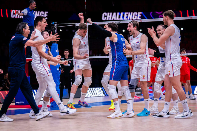 Сербия вырвала победу над Турцией после провального старта в ВЛН