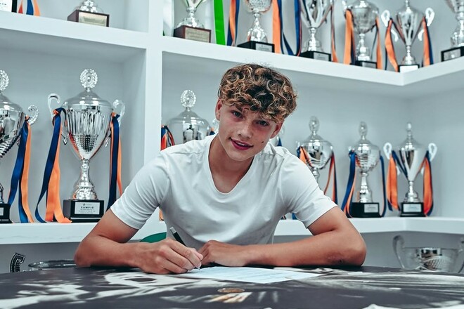 ОФІЦІЙНО. Клуб іспанської Ла Ліги оголосив про трансфер українського гравця