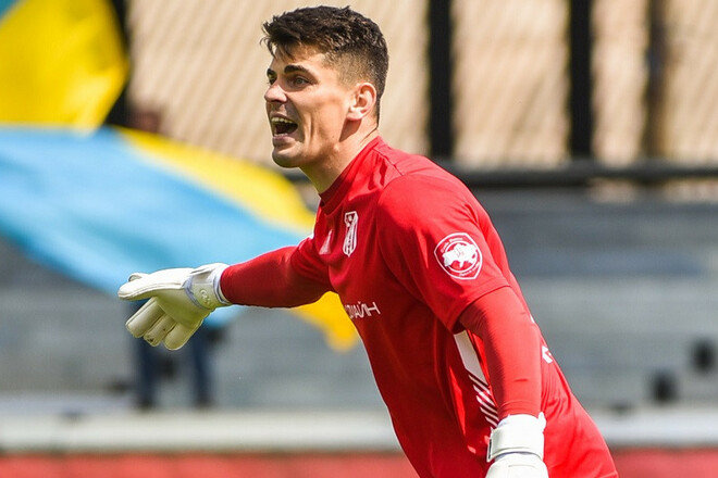 Клуб Украинской Премьер-лиги может потерять сразу двух голкиперов