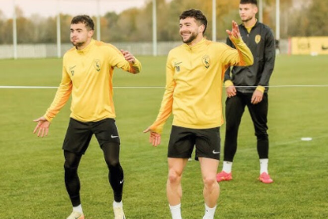 Два клуба УПЛ готовы пригласить братьев-близнецов